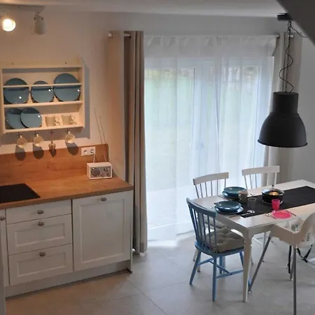 Reetdachhaus Wiekhus Am Breeger Bodden Ferienhaus Altenkirchen (Mecklenburg-Vorpommern)